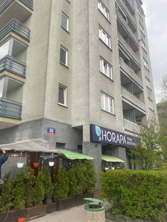 Pokoje Ken Varşovia Exterior foto