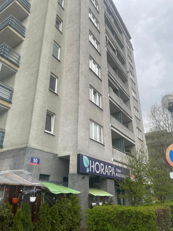 Pokoje Ken Varşovia Exterior foto